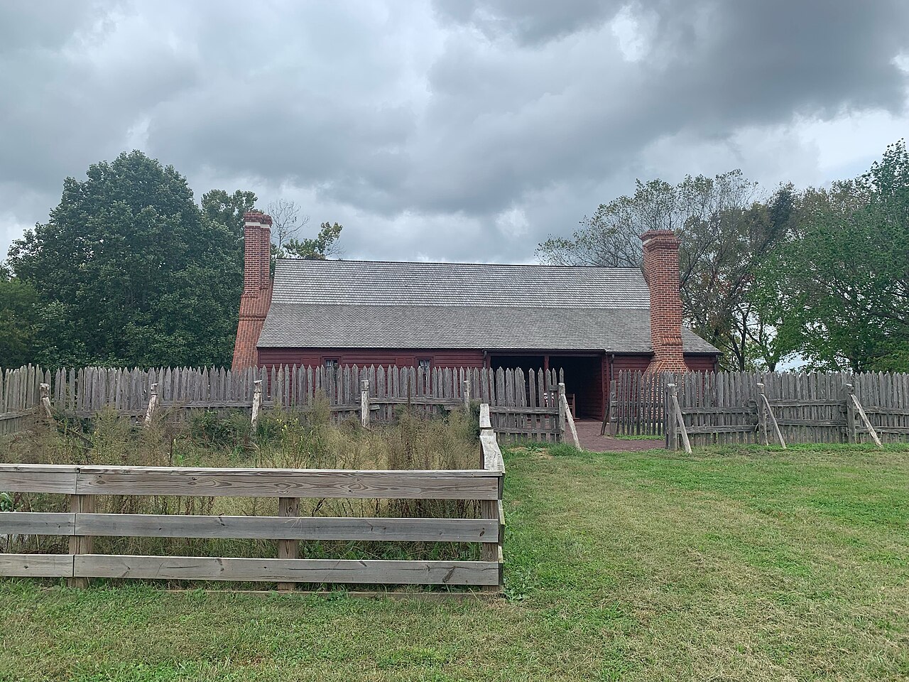 Backside view of the George Washington boyhood home.