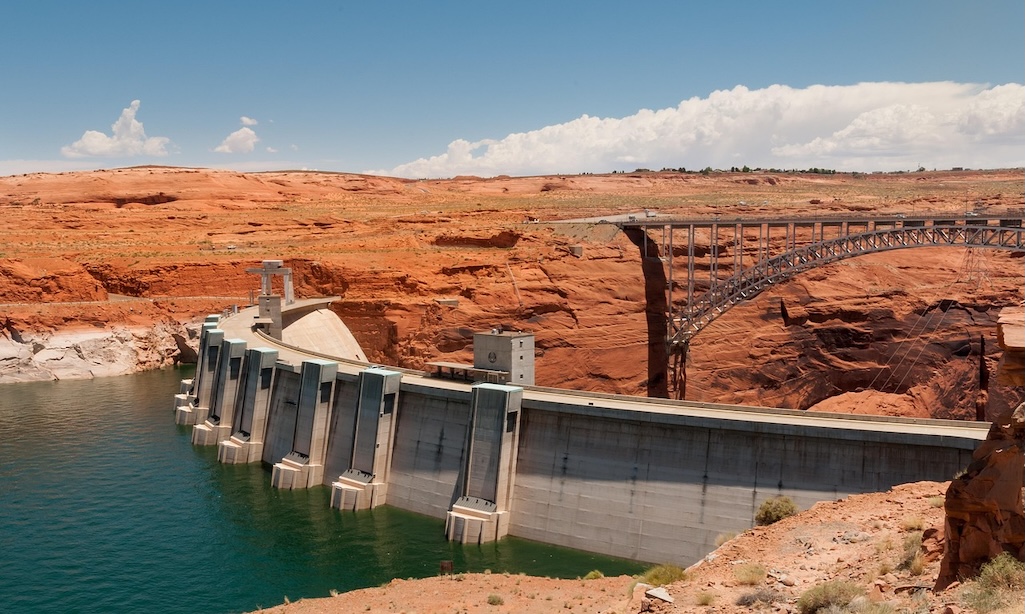 Hoover Dam holds back Lake Mead, which is shrinking due to lack of runoff/Angelo Giordano via Pixabay