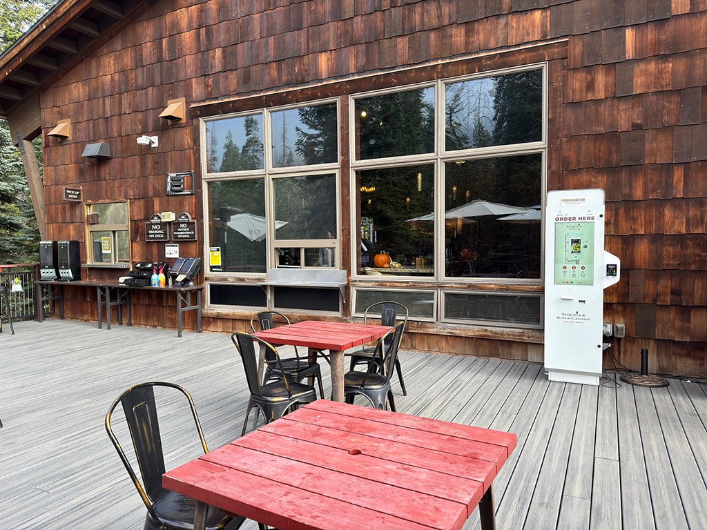 The Wuksachi Pizza Deck, Wuksachi Lodge, Sequoia National Park / Rebecca Latson