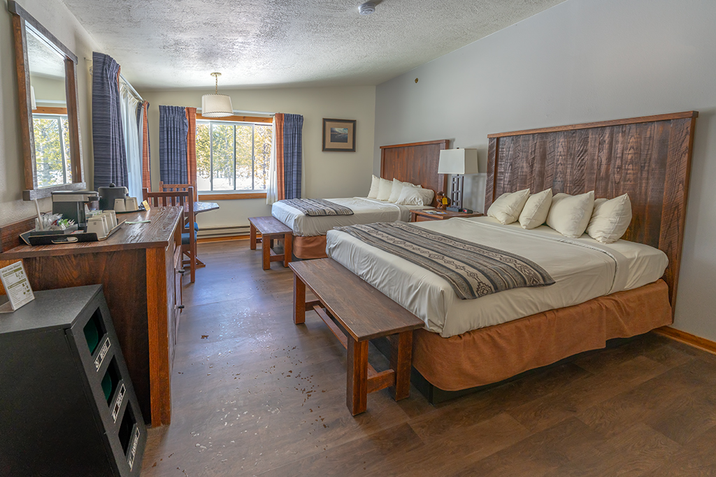 A Snow Lodge Western Cabin interior view, Yellowstone National Park / Rebecca Latson