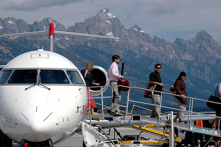 GRTE-Jackson Hole Airport passengers.jpg