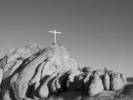 MOJA-Sunrise_Rock_Cross.jpg