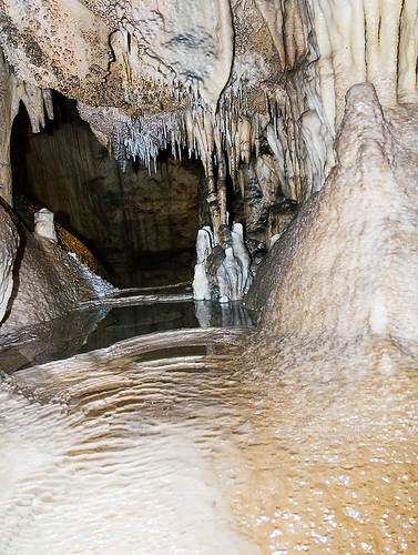 SEKI-Crystal Cave.jpg