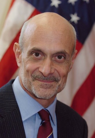 chertoff_portrait.jpg Michael Chertoff, DHS portrait