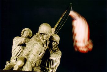 U.S. Marine Corps War Memorial; Jeremy Sullivan photographer.