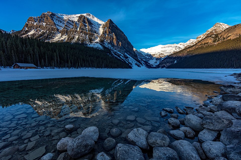 A spring morning at Lake Louise, Banff National Park / Rebecca Latson A spring morning at Lake Louise, Banff National Park / Rebecca Latson