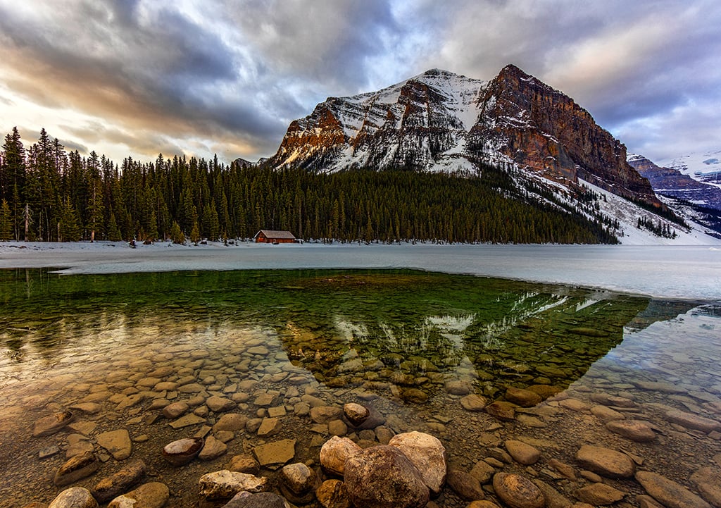 A springtime sunrise over Lake Louise, Banff National Park / Rebecca Latson A springtime sunrise over Lake Louise, Banff National Park / Rebecca Latson