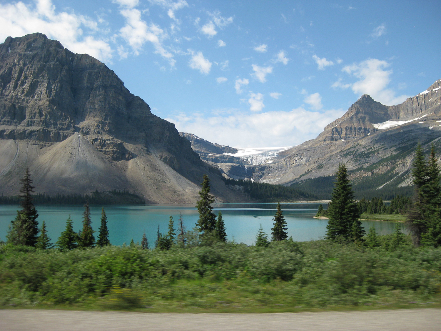 Bow Lake and Bow Glacier, Banff National Park / Thomas Kriese
