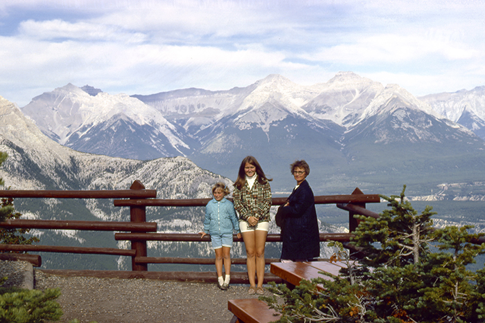 The Photographer, Her Sister and Mother Overlooking Banff Townsite, 1968, Banff National Park / John Latson The Photographer, Her Sister and Mother Overlooking Banff Townsite, 1968, Banff National Park / John Latson