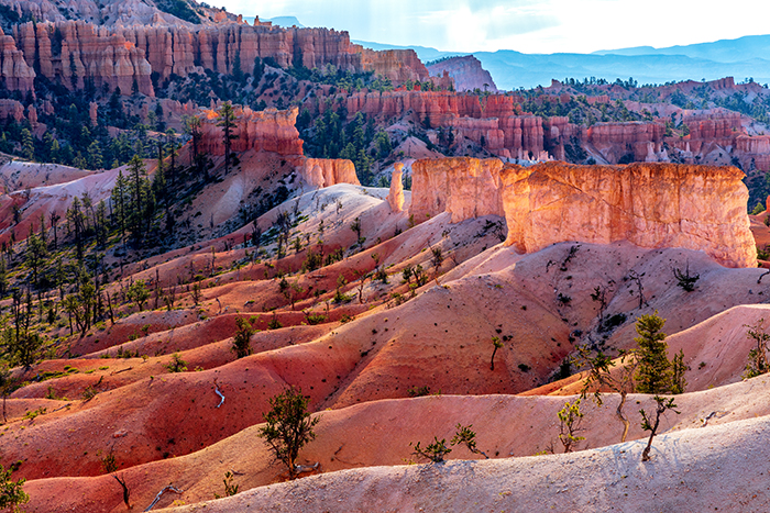 Fairyland Trail scenery, Bryce Canyon National Park / Rebecca Latson