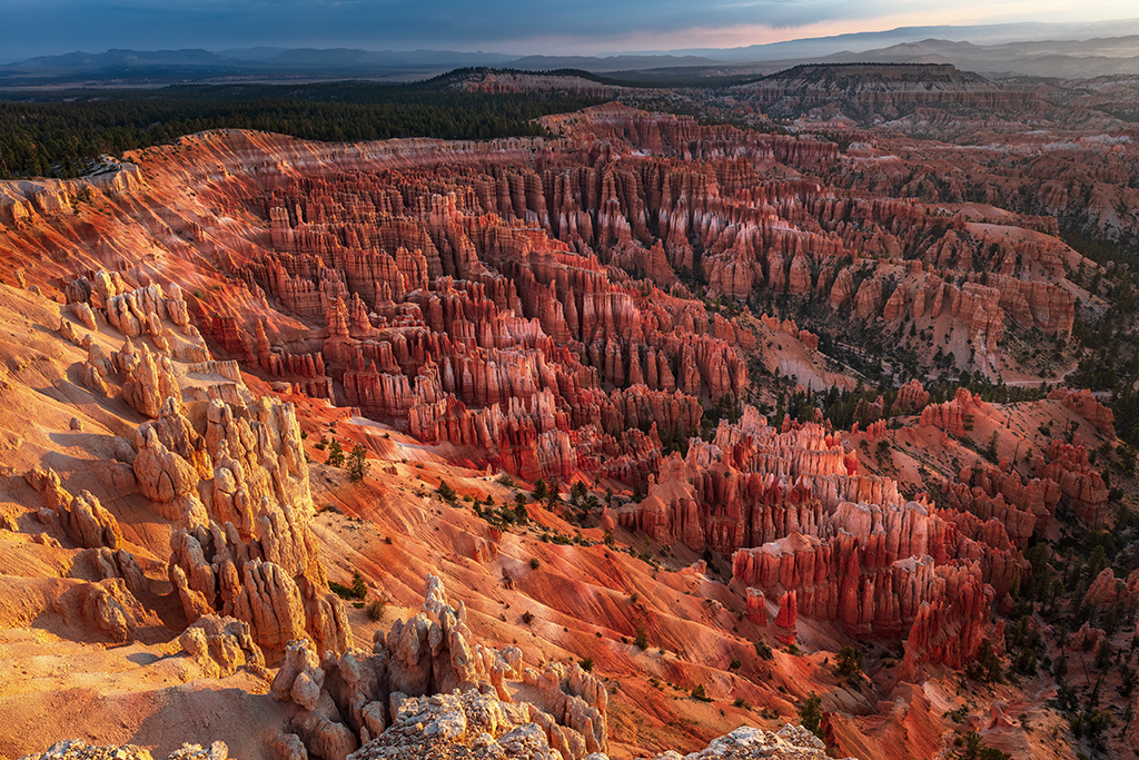 Sunrise color over Bryce Amphitheater as seen from Inspiration Point, Bryce Canyon National Park / Rebecca Latson