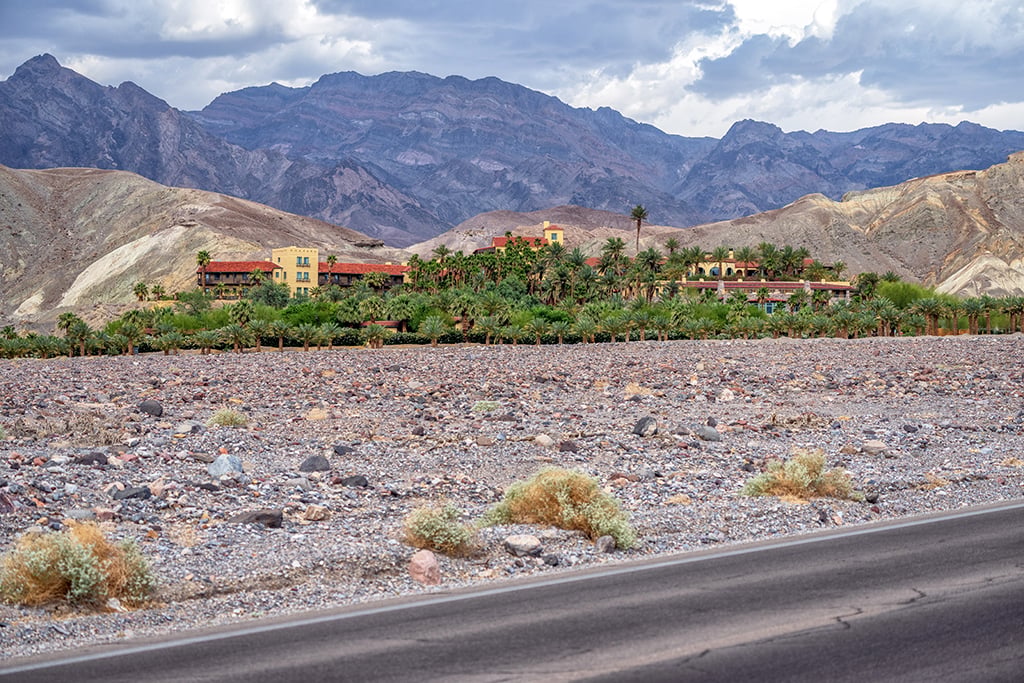 Pamper yourself at the Inn at Death Valley, Death Valley National Park / Rebecca Latson Pamper yourself at the Inn at Death Valley, Death Valley National Park / Rebecca Latson