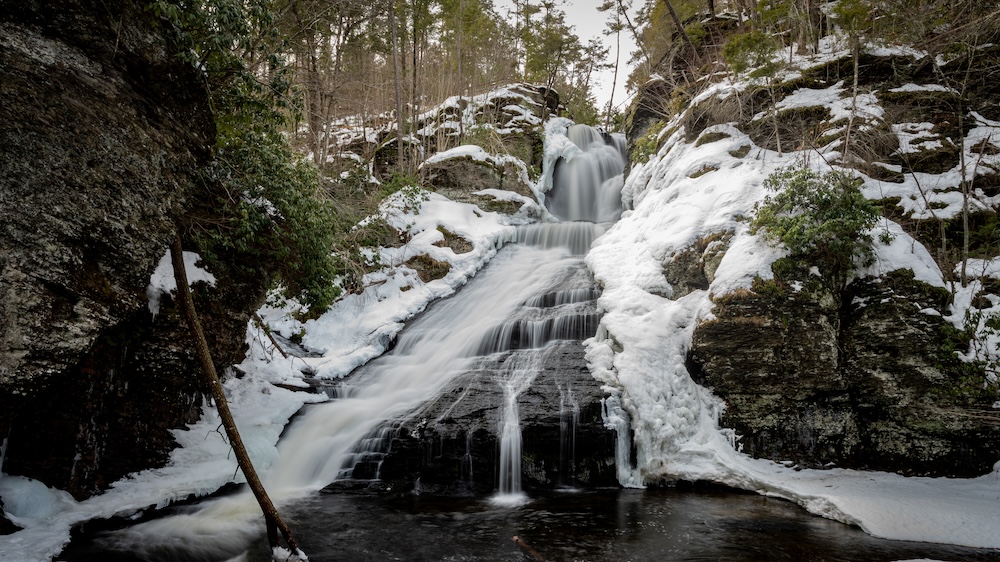 Dingman's Falls in winter / NPS