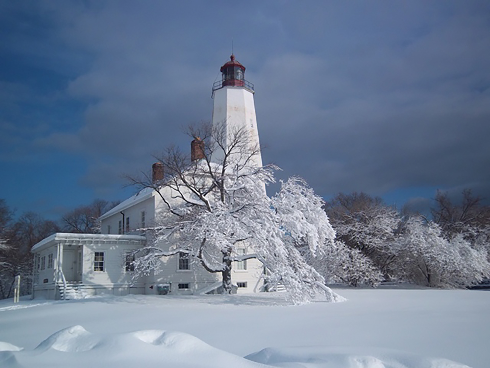 Sandy Hook Lighthouse, Gateway National Recreation Area / Robert B. Hillman Sandy Hook Lighthouse, Gateway National Recreation Area / Robert B. Hillman
