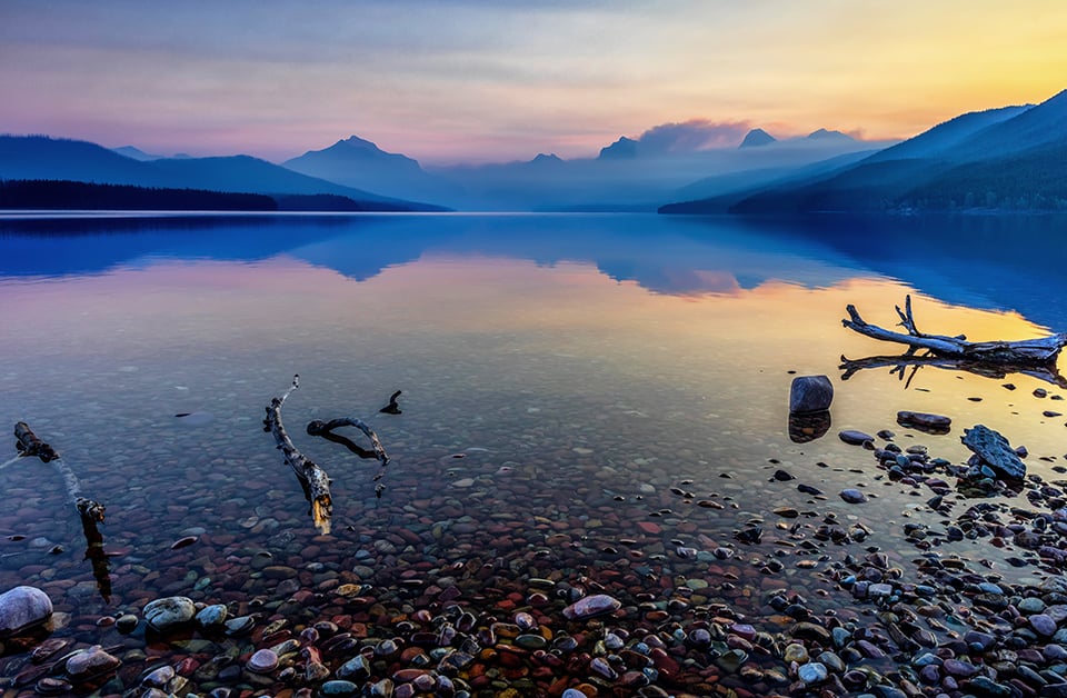 Sunrise over Lake McDonald, Glacier National Park / Rebecca Latson Sunrise over Lake McDonald, Glacier National Park / Rebecca Latson