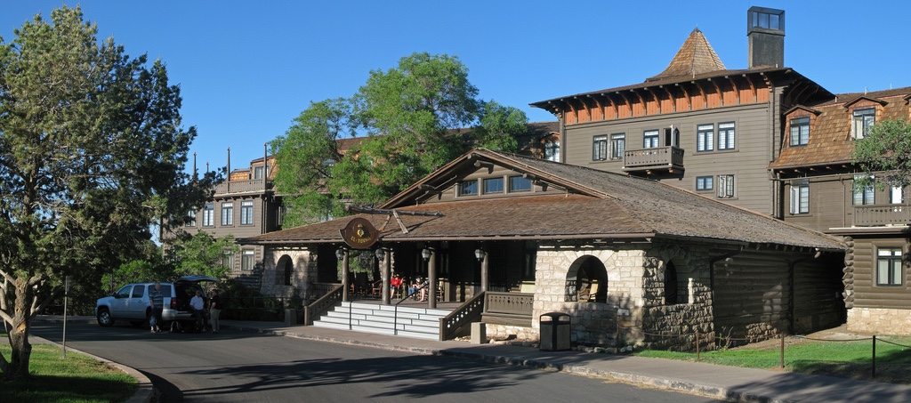Hotels on the South Rim of Grand Canyon National Park, including El Tovar, will close Thursday due to a water shortage on the rim/NPS file Hotels on the South Rim of Grand Canyon National Park, including El Tovar, will close Thursday due to a water shortage on the rim/NPS file