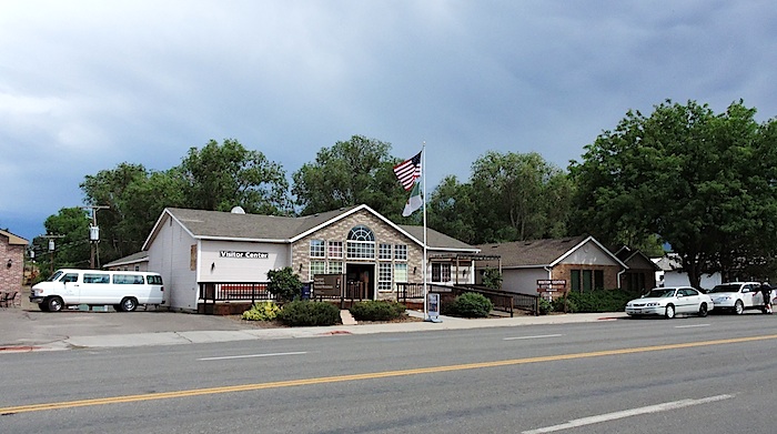 Visitor Center, Hagerman Fossil Beds National Monument/Lee Dalton