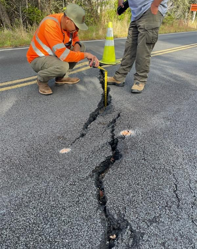 Widened cracks due to seismic action on Chain of Craters Road, Hawai'i Volcanoes National Park / NPS file Widened cracks due to seismic action on Chain of Craters Road, Hawai'i Volcanoes National Park / NPS file