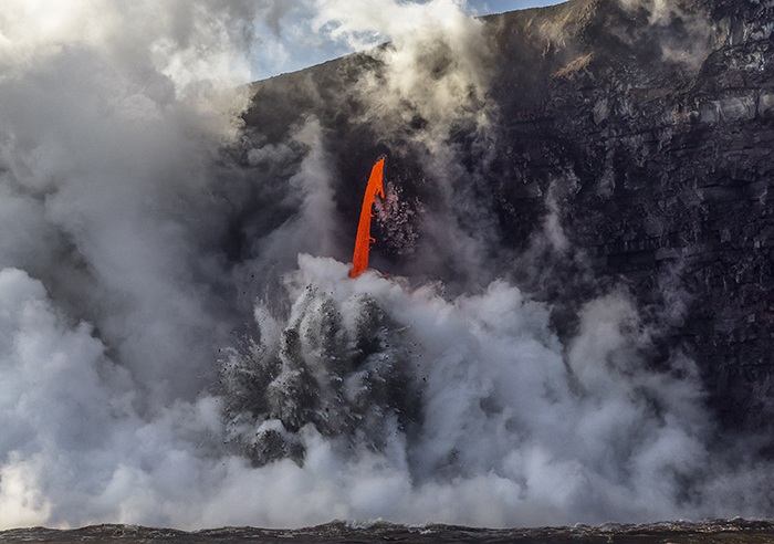 Explosive action at the "Fire Hose",  Hawai'i Volcanoes National Park / Rebecca Latson