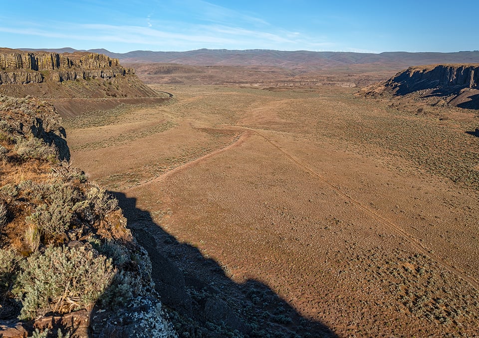 Looking down the length of Frenchman Coulee toward the Columbia River, Ice Age Floods National Geologic Trail / Rebecca Latson Looking down the length of Frenchman Coulee toward the Columbia River, Ice Age Floods National Geologic Trail / Rebecca Latson