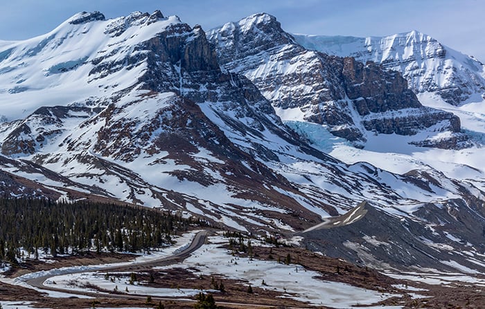 Icefield Parkway Scenery - Crop, Jasper National Park / Rebecca Latson Icefield Parkway Scenery - Crop, Jasper National Park / Rebecca Latson