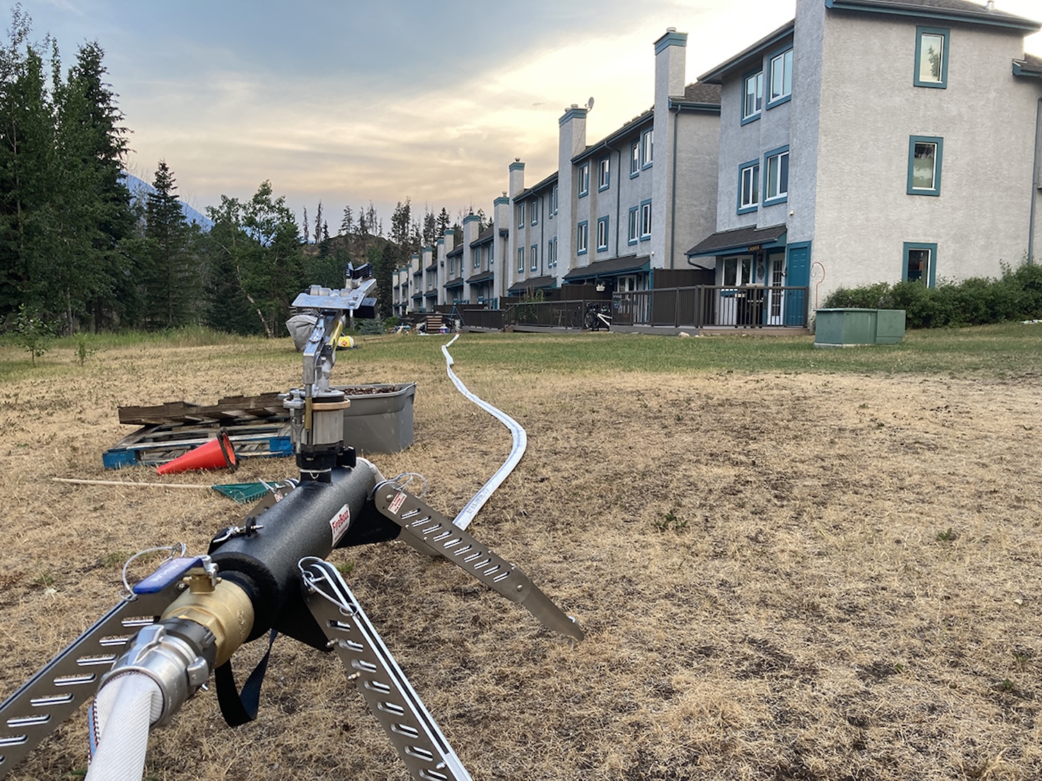 Crews have been fighting a wildfire in Jasper National Park all week. Crews have been fighting a wildfire in Jasper National Park all week.