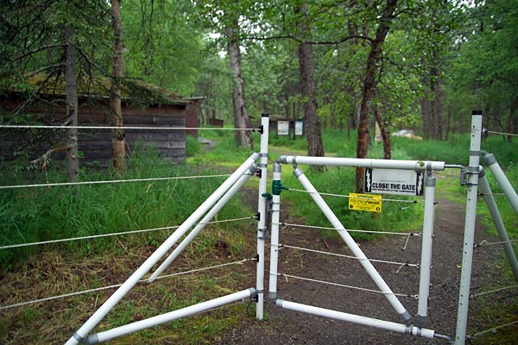 The electric fence deterrent around Brooks Camp, Katmai National Park and Preserve / NPS file The electric fence deterrent around Brooks Camp, Katmai National Park and Preserve / NPS file