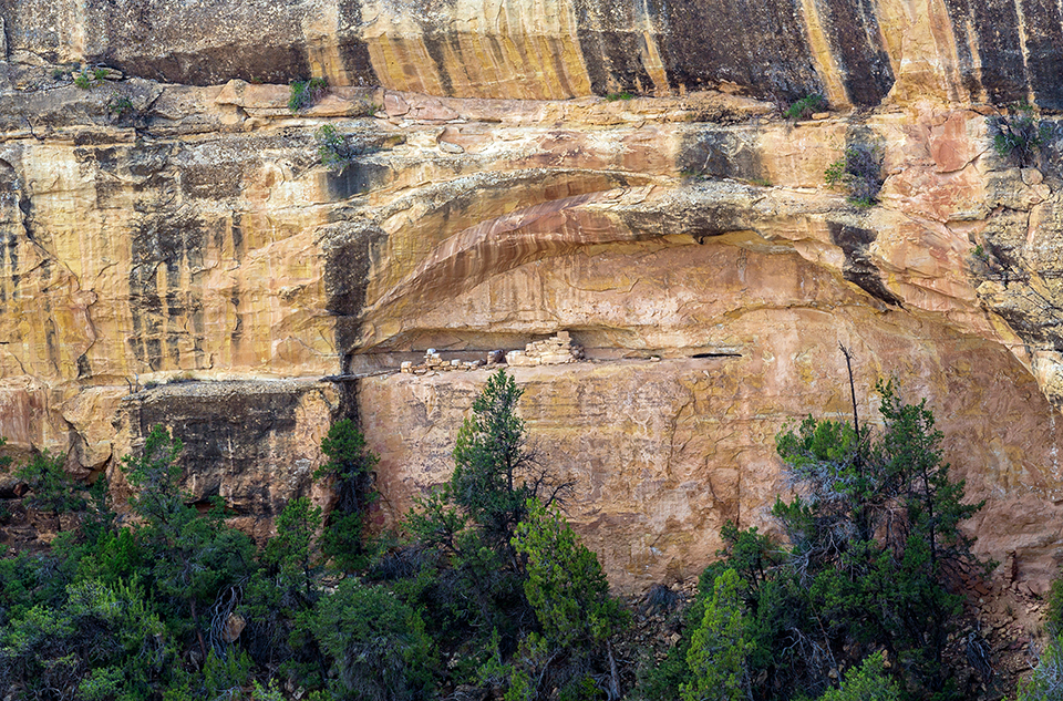 A cliff dwelling view at Mesa Verde National Park / Rebecca Latson