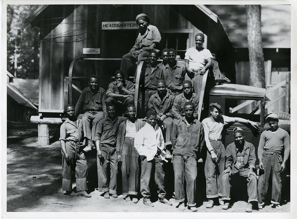 African American CCC workers at Ohanapecosh, Mount Rainier National Park / NPS archives
