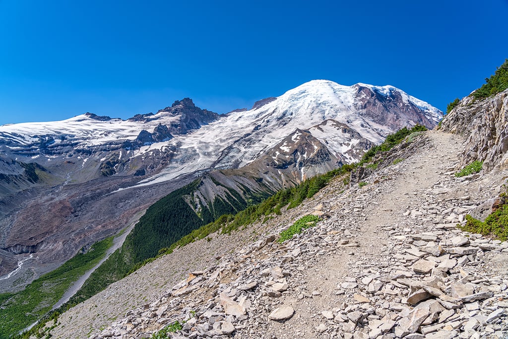 A Trail With A View, Mount Rainier National Park / Rebecca Latson