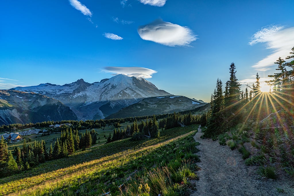 Hurry Up Sundown, Mount Rainier National Park / Rebecca Latson