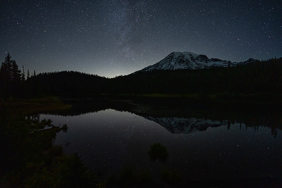 A pre-dawn sky at Reflection Lakes, Mount Rainier National Park / Rebecca Latson A pre-dawn sky at Reflection Lakes, Mount Rainier National Park / Rebecca Latson