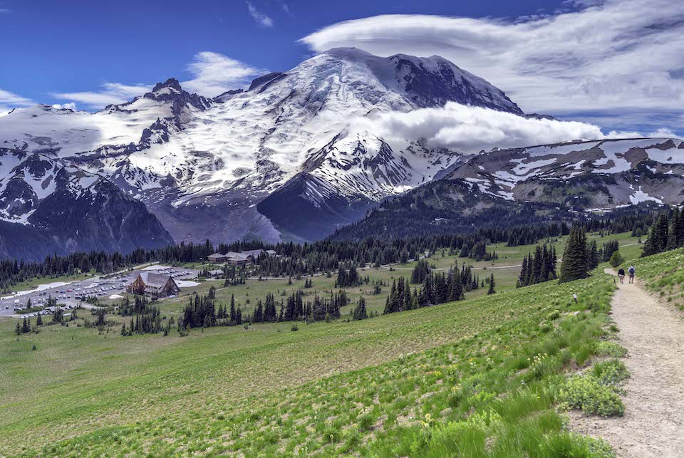 Sunrise at Mount Rainier National Park/Rebecca Latson