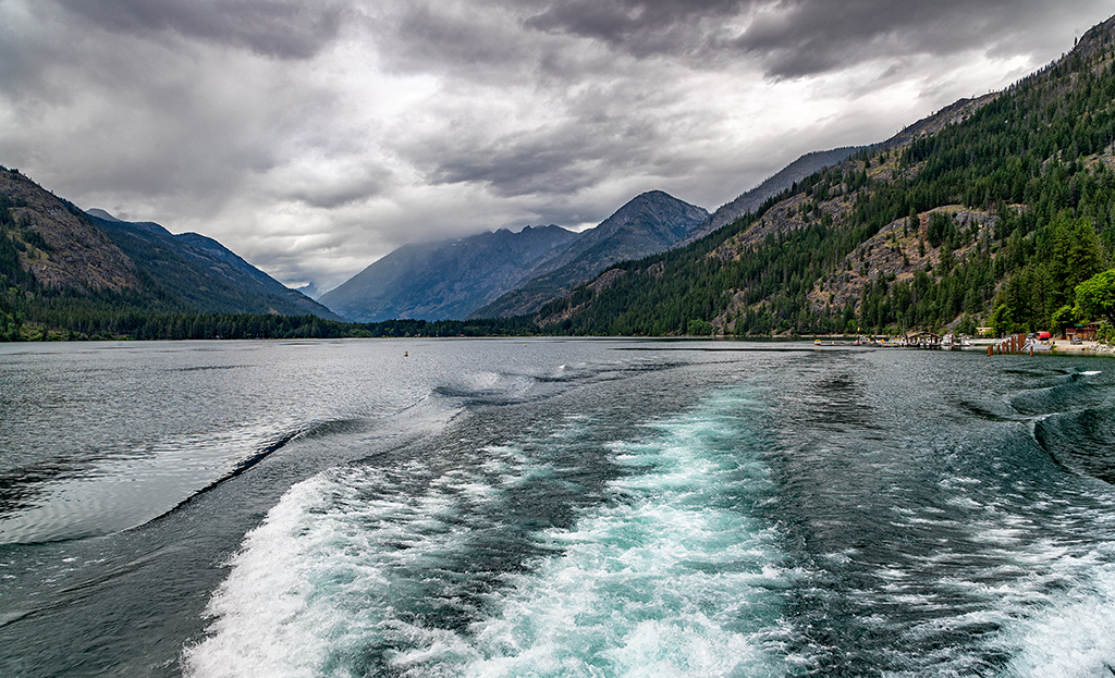 Bye-bye, Stehekin, Lake Chelan National Recreation Area, North Cascades Complex / Rebecca Latson Bye-bye, Stehekin, Lake Chelan National Recreation Area, North Cascades Complex / Rebecca Latson
