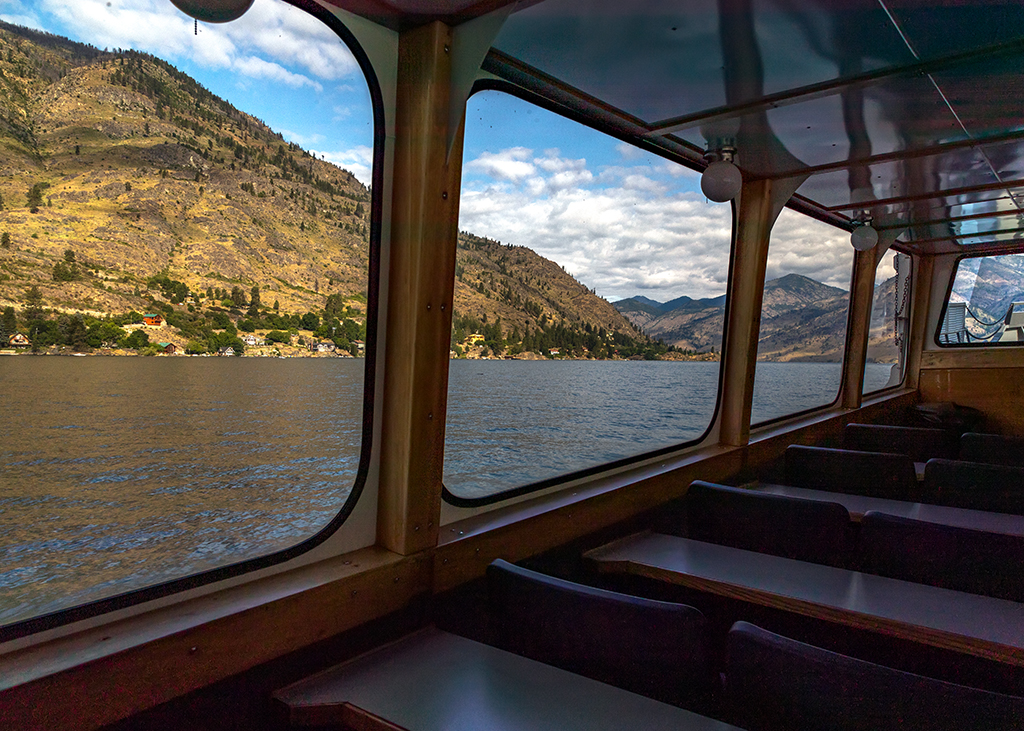 The view from inside the ferry / Rebecca Latson The view from inside the ferry / Rebecca Latson