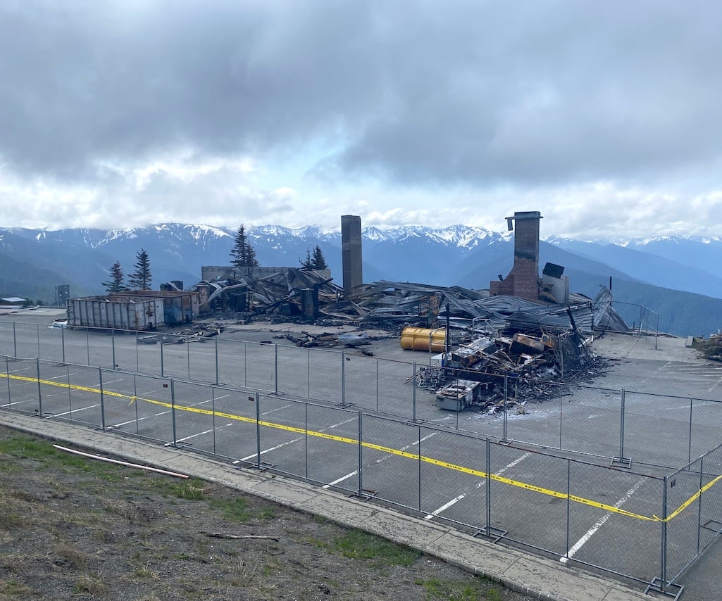 Crews will remove Hurricane Ridge Day Lodge debris next week/NPS