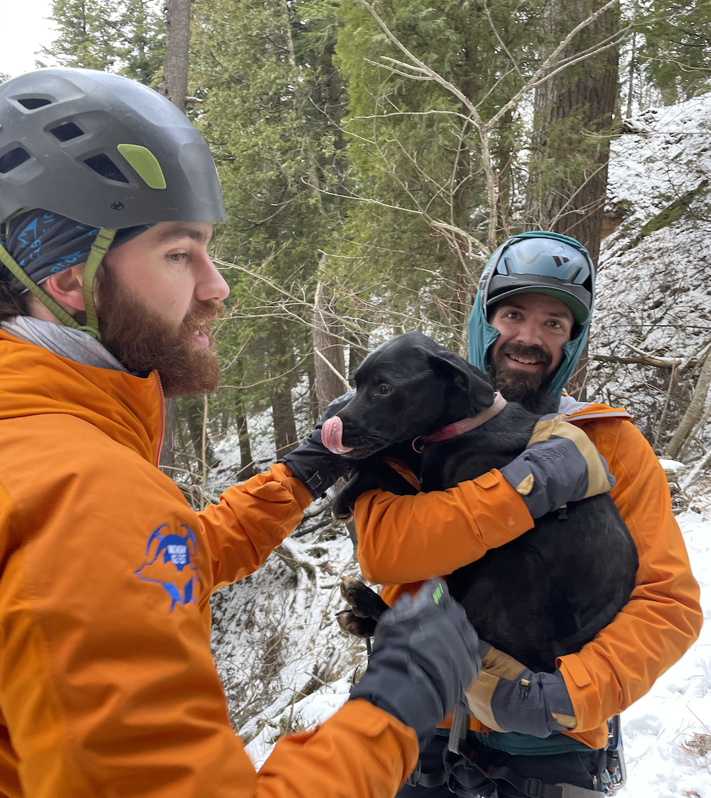 Dancer, a young dog that fell 60 feet from a cliff at Pictured Rocks National Lakeshore, was rescued Thursday morning and reported in good condition/SHARP, Erik Olsen Dancer, a young dog that fell 60 feet from a cliff at Pictured Rocks National Lakeshore, was rescued Thursday morning and reported in good condition/SHARP, Erik Olsen