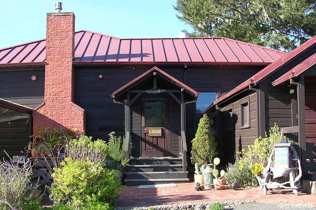 The main entrance for the Point Reyes Hostel/NPS