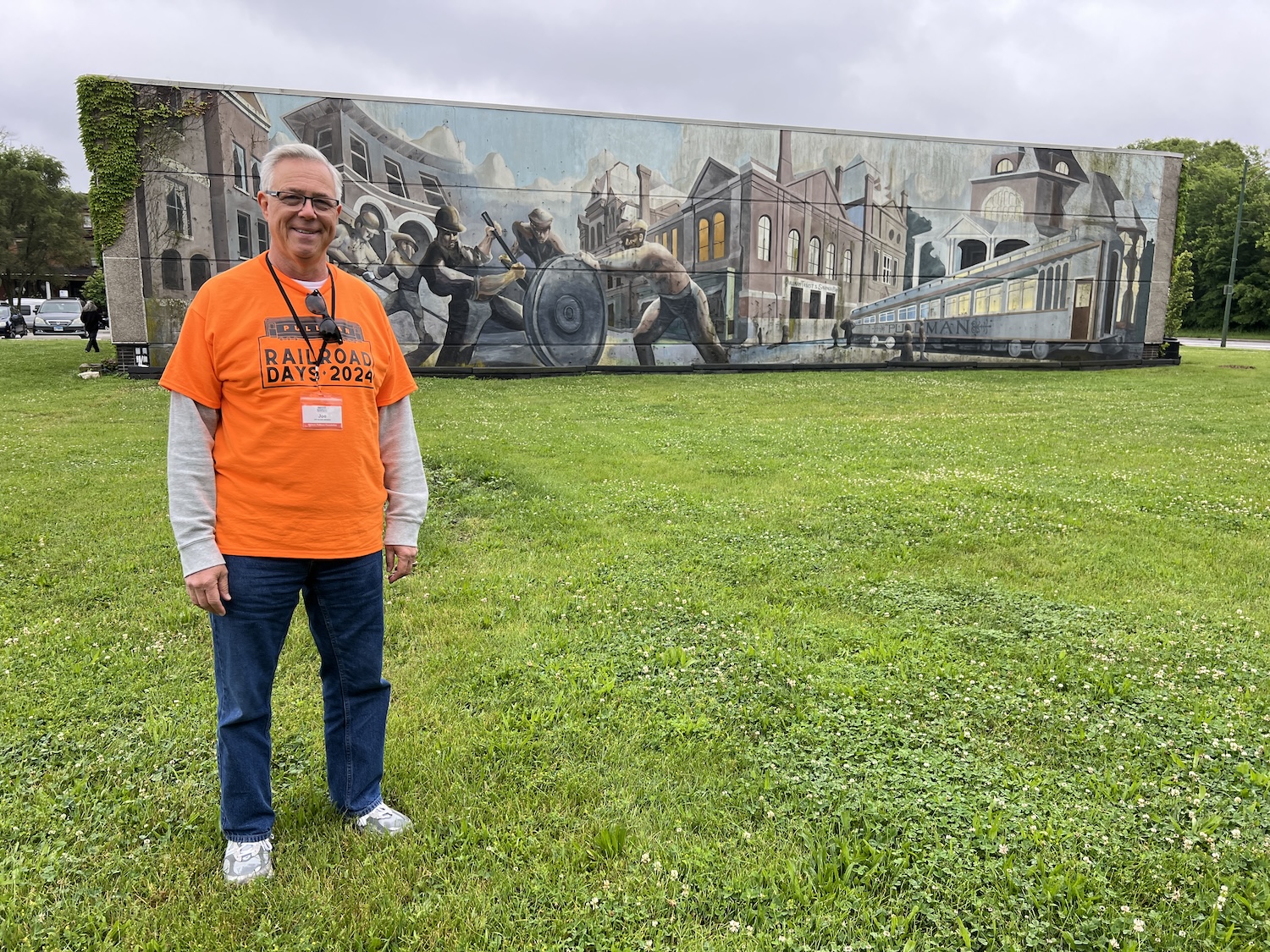 Pullman Railroad Days event chairman Joe Szabo stands by a mural that tells some of the Pullman story in Chicago's South Side. Pullman Railroad Days event chairman Joe Szabo stands by a mural that tells some of the Pullman story in Chicago's South Side.