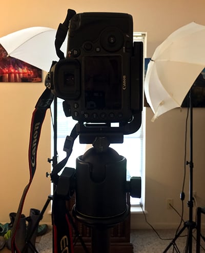 The Ease of Placing A Camera Vertically On A Tripod With An L-Bracket / Rebecca Latson The Ease of Placing A Camera Vertically On A Tripod With An L-Bracket / Rebecca Latson