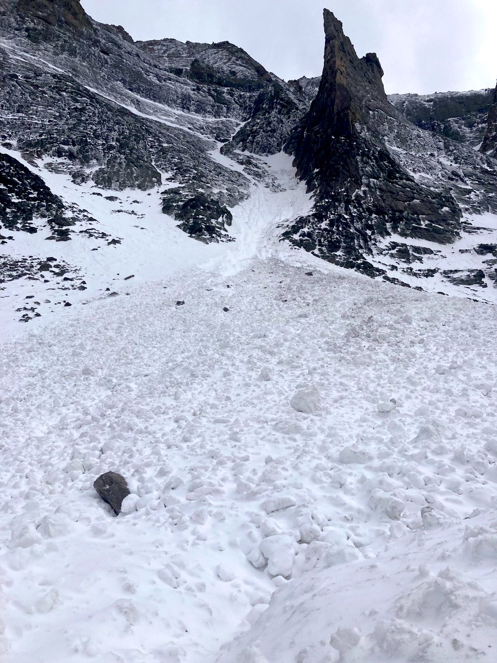 Ground view of the avalanche debris in Dreamweaver Couloir/NPS Ground view of the avalanche debris in Dreamweaver Couloir/NPS