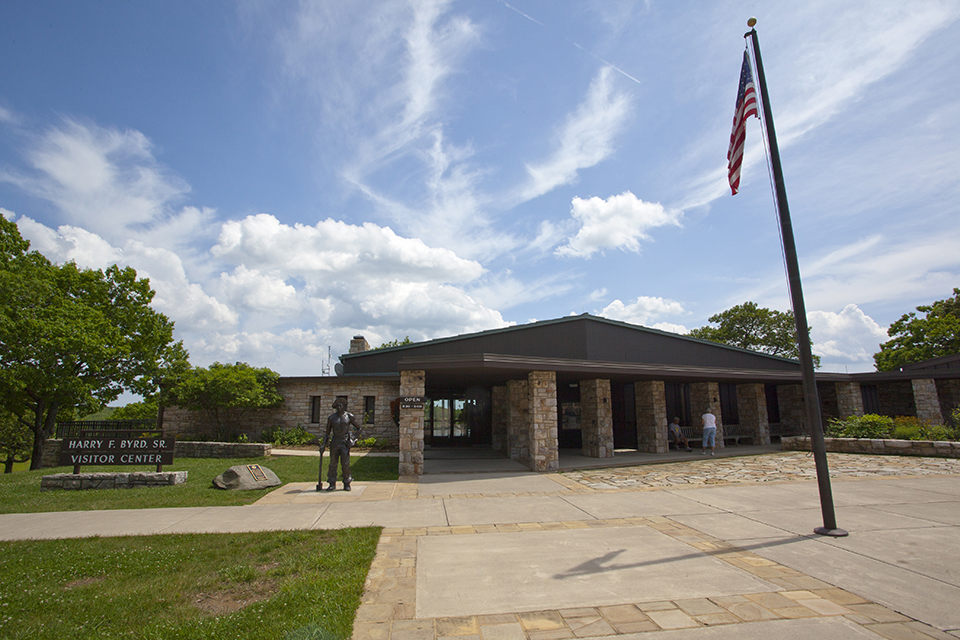 Wearing a mask will be required in all park buildings at Shenandoah National Park / NPS