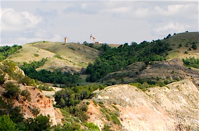 Oil well near Theodore Roosevelt National Park/Kurt Repanshek