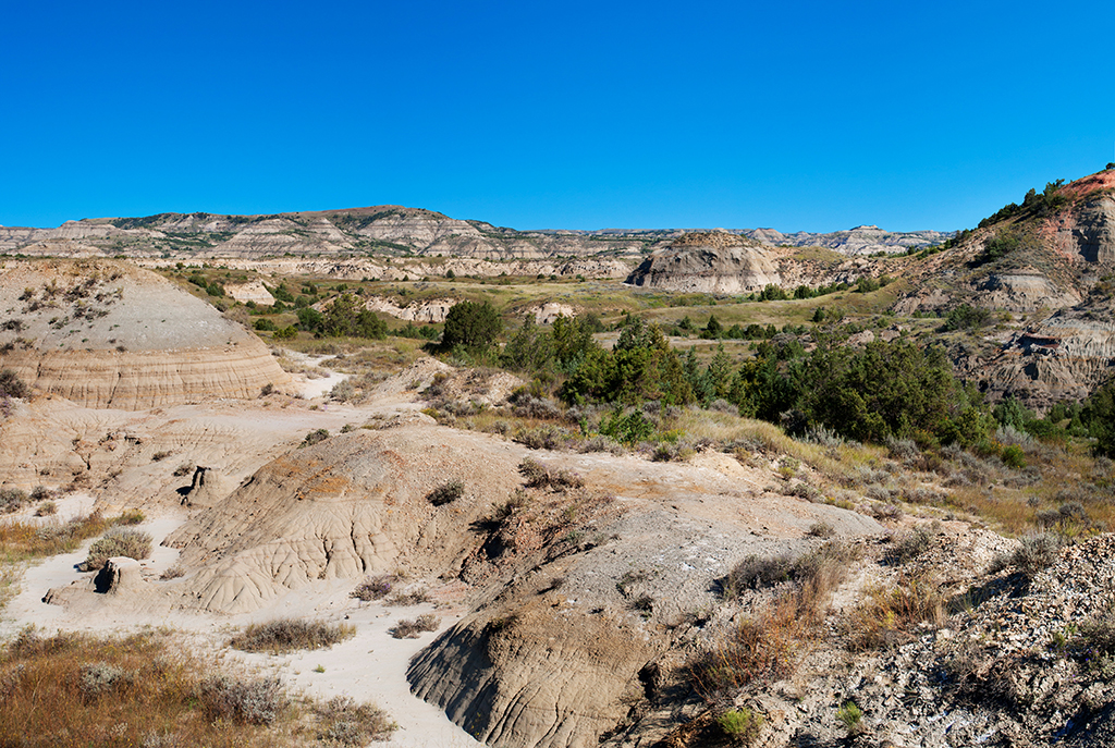 South Unit landscape, Theodore Roosevelt National Park / NPS - Laura Thomas