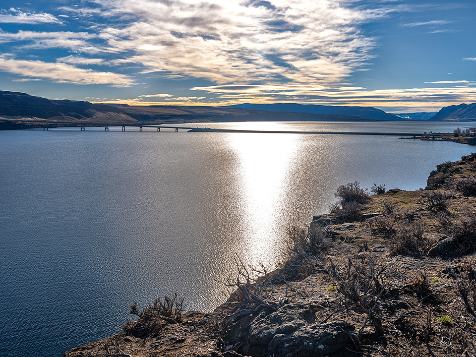 A near-noon vista of the Columbia River from Ginkgo Petrified Forest State Park / Rebecca Latson