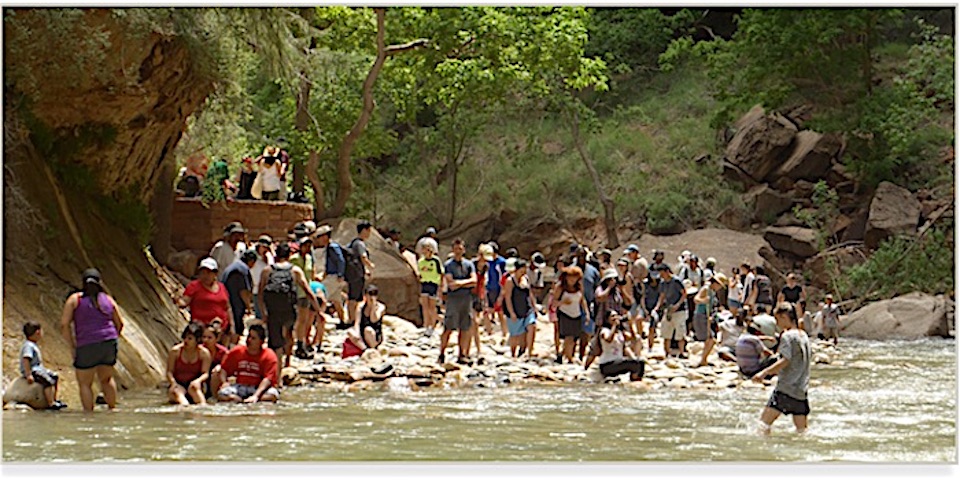Utah's congressional delegation opposes a reservation system for visitors at Zion National Park/NPS