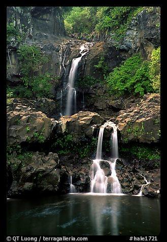 Waterfall Ohe o Gorge, Haleakala National Park, copyright Q.T. Luong