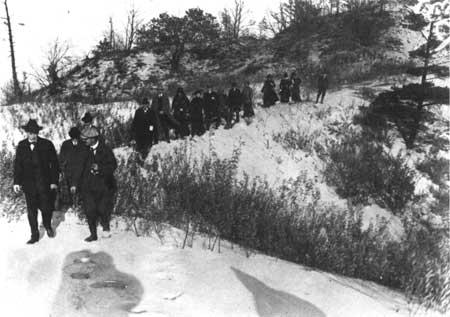 NPS Director Steven Mather and others tour Indiana Dunes in 1916.