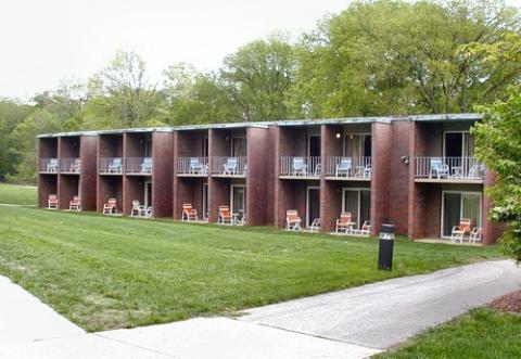 Mammoth Cave Hotel, Jess Stryker photo