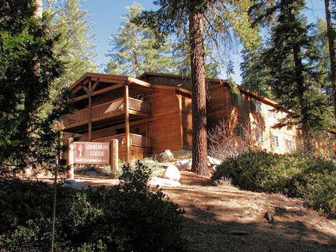 Lodging In The Parks John Muir Lodge Kings Canyon National Park